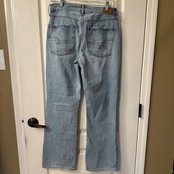 American Eagle | 90s Bootcut Light Wash Distressed Denim Jean Womens 6 30 x 31.5 - Picture 8 of 13